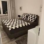 Helle Premium Christine Ruhig Citynah, 100qm, Sonnentrasse Appartement