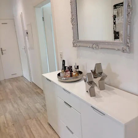 Helle Premium Christine Ruhig Citynah, 100qm, Sonnentrasse Apartmán Zweibrücken