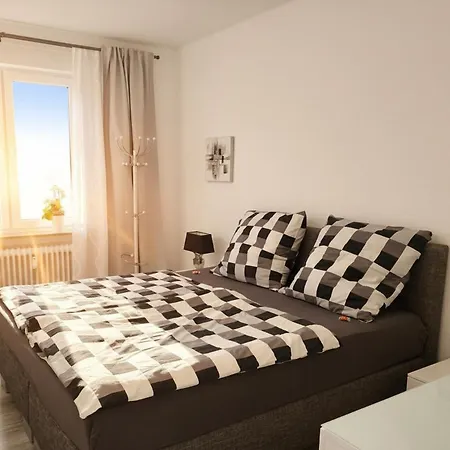 Helle Premium Christine Ruhig Citynah, 100qm, Sonnentrasse Daire Zweibrücken