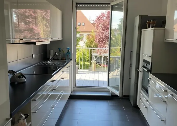 Helle Premium Christine Ruhig Citynah, 100qm, Sonnentrasse Appartement Zweibrücken